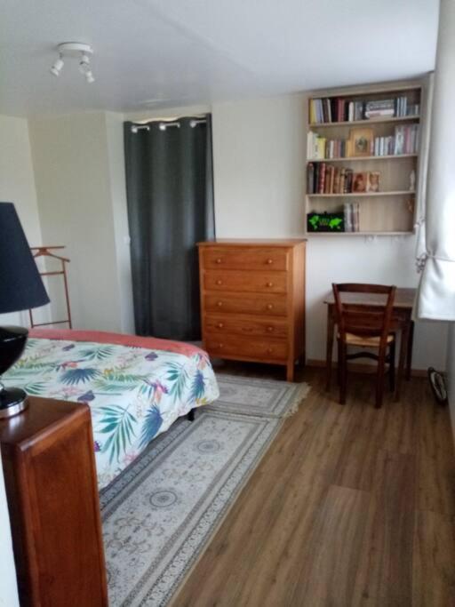 Chalet Pour Deux Personnes Saint-Pierre-du-Lorouer Bagian luar foto